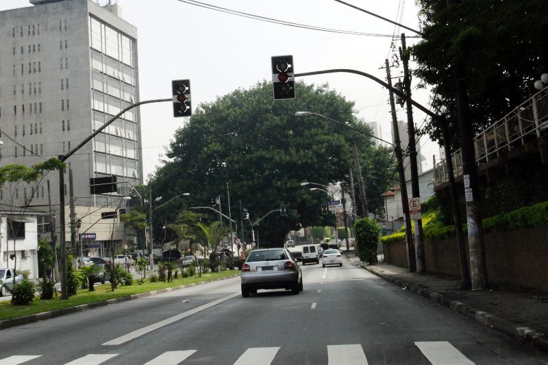 A prefeitura de São Paulo assina o aditivo de inclusão da reforma dos semáforos na PPP da  Foto: Rahel Patrasso/ Futura Press 