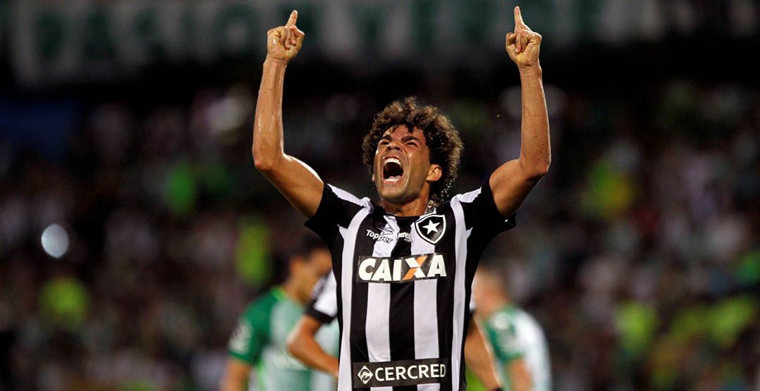 Camilo marcou o primeiro gol do Botafogo na Colômbia