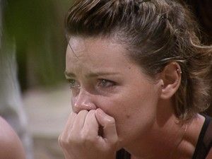 Diana fica inconsolável depois da saída de Natalia