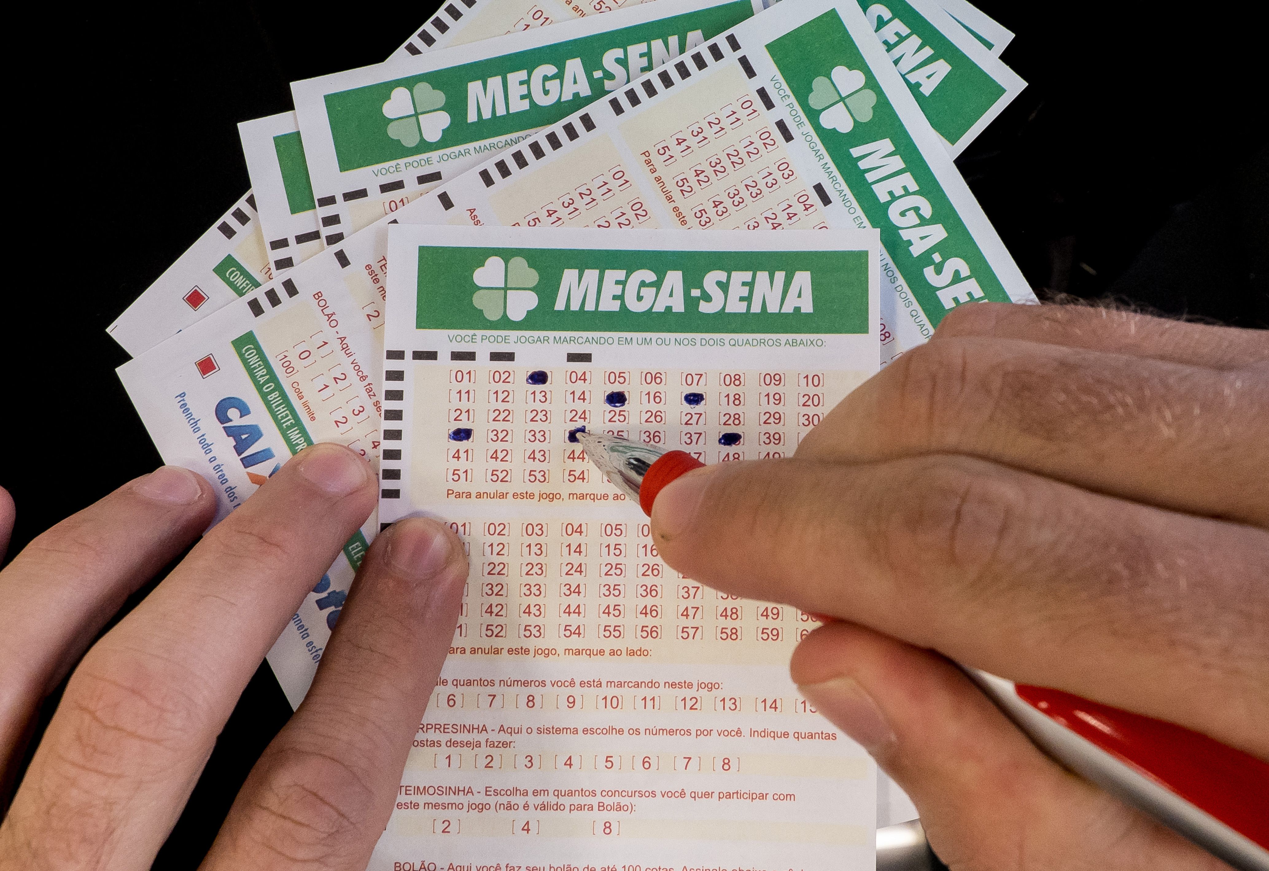 Próximo sorteio da Mega-Sena é nesta quarta-feira / Rafael Neddermeyer/ Fotos Públicas