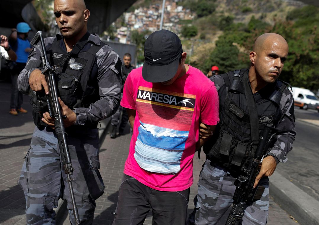 Favela Da Rocinha Tem Novos Tiroteios Notícias Cidades Br