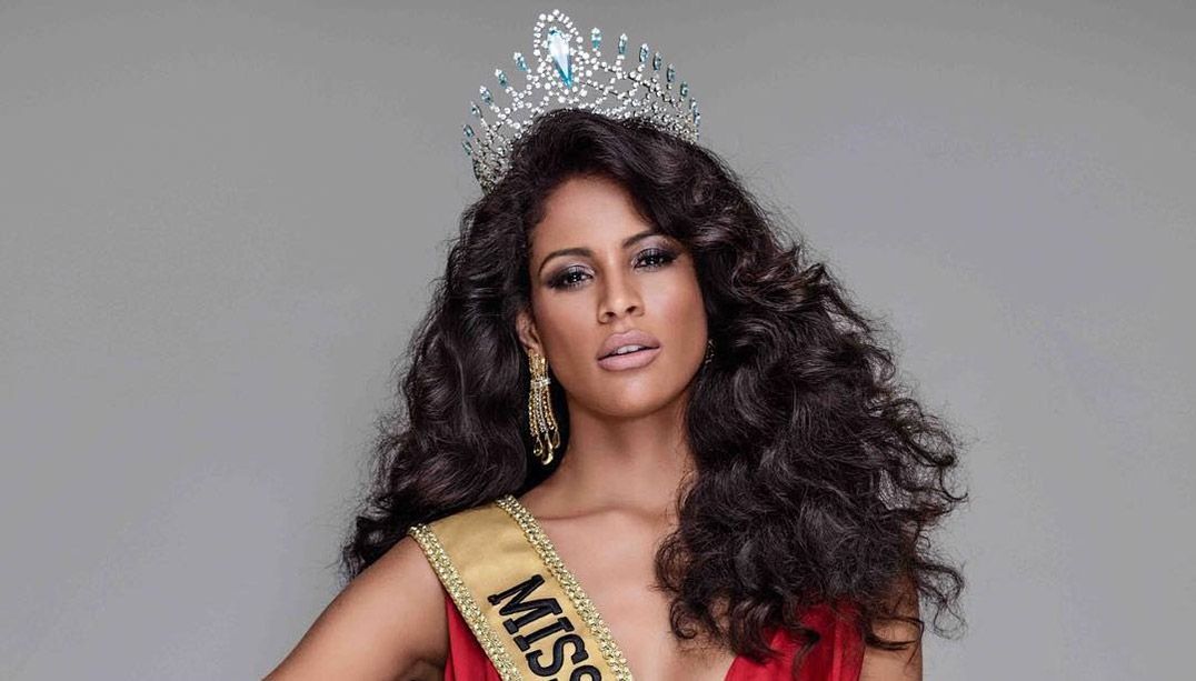 Confira O Desfile De B Quini Das Candidatas Ao Miss Universo Miss Brasil