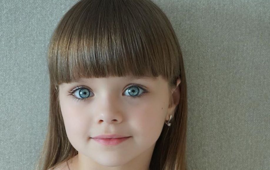Menina Mais Bonita Do Mundo Tem Apenas Seis Anos E Mora Na Rússia