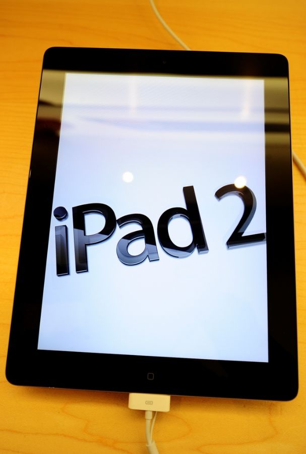 As vendas do iPad 2 no Japão tiveram de ser adiadas após os recentes desastres que abalaram o país 