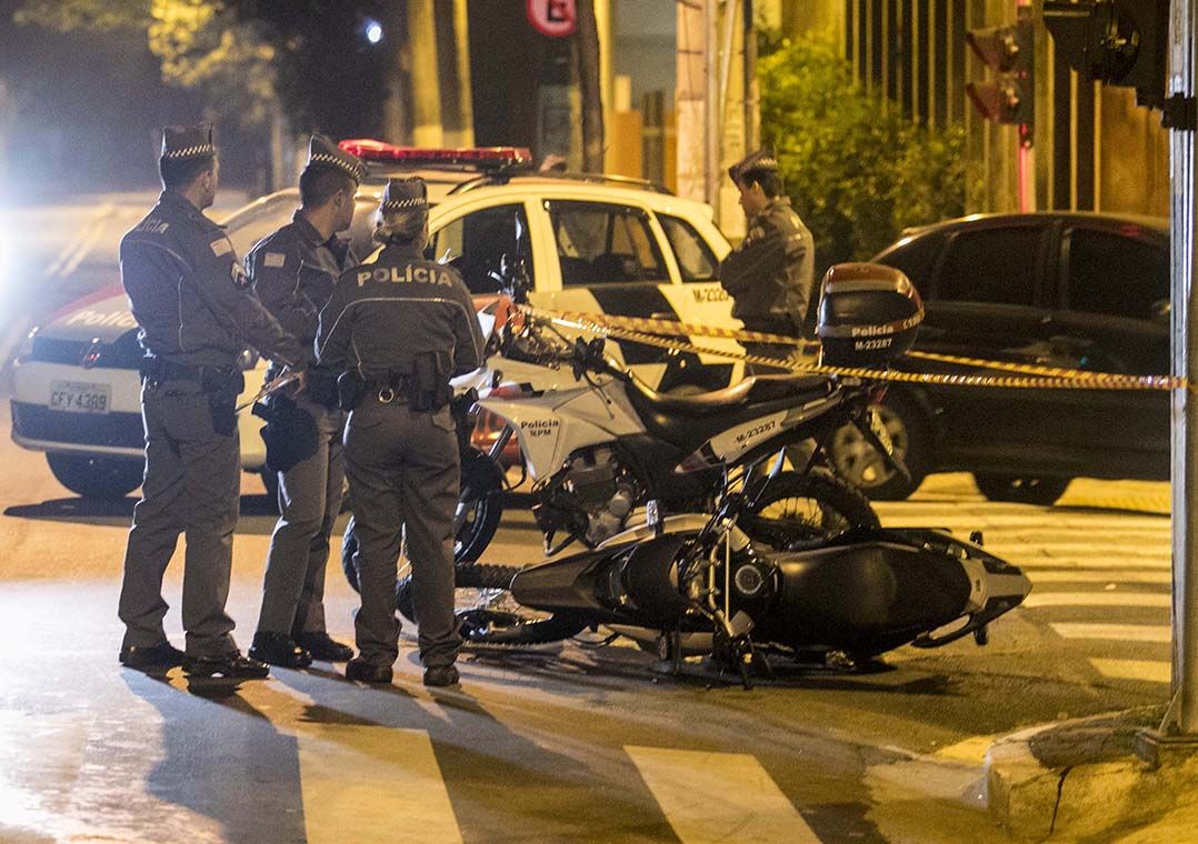 Arrast O Acaba Em Tiroteio E Deixa Pedestre Baleado Na Zona Sul De Sp Not Cias Not Cias