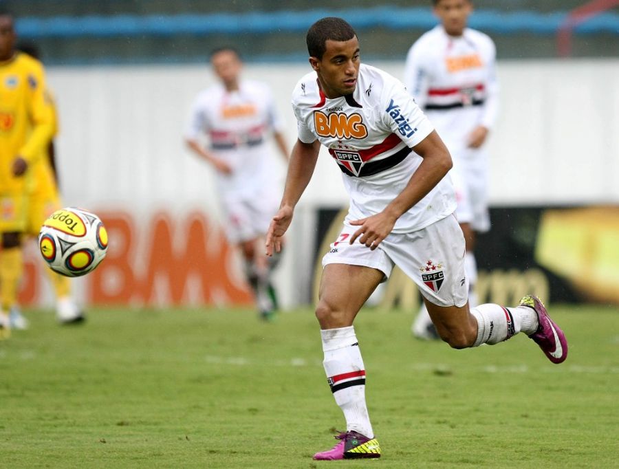 Lucas marcou o único gol na vitória do São Paulo diante do Mirassol