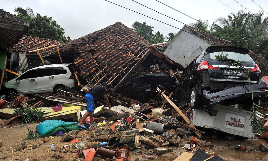 Tsunami na Indonésia deixa mortos e feridos Notícias Mundo Band