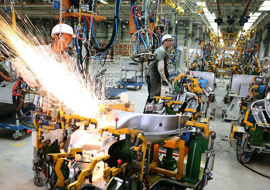 Produção industrial cresce 3,2% em agosto, afirma IBGE José Patrício/Estadão Conteúdo