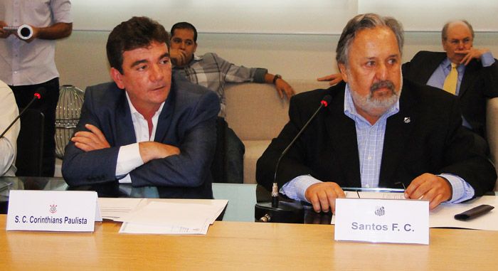 Os presidentes  Sanchez, do Corinthians,  e Luis Álvaro Ribeiro, do Santos, estiveram na sede da Federação Paulista de Futebol nesta segunda-feira
