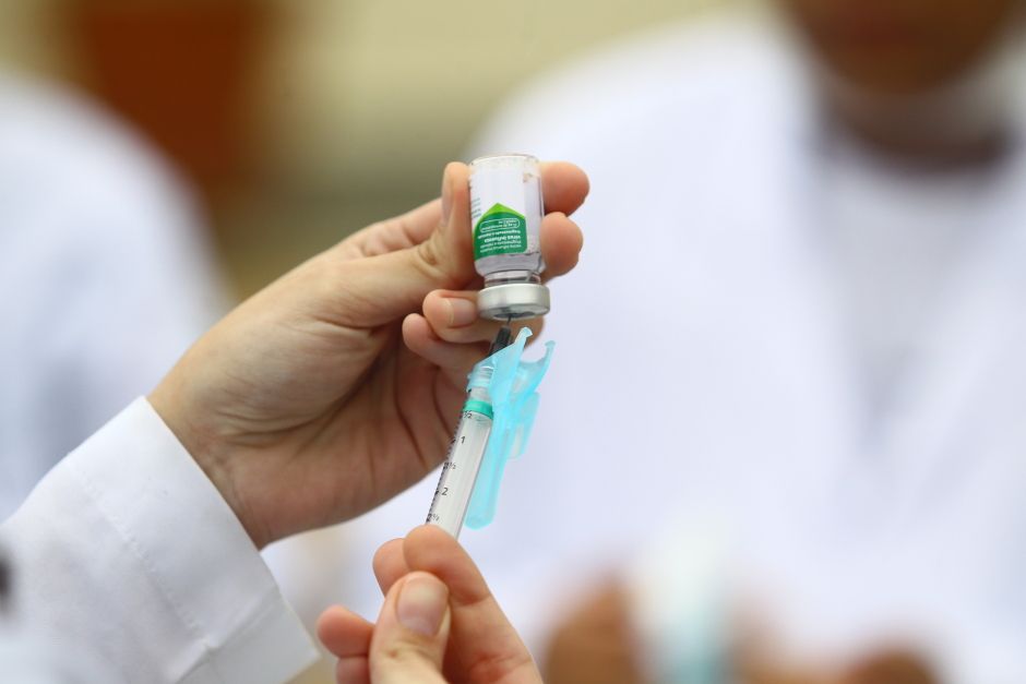 Vacinação contra gripe será retomada em São José dos Campos
