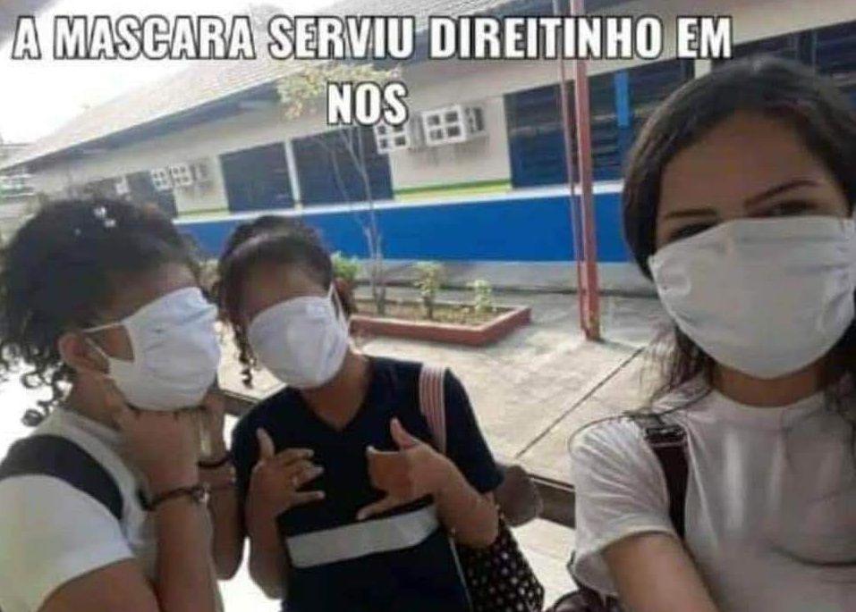 Governo do Amazonas distribui máscaras e estudantes fazem memes
