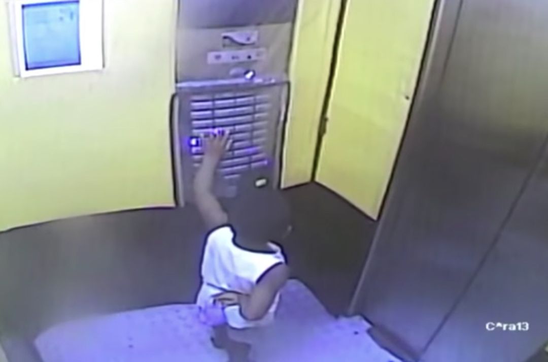 Lei Miguel proíbe crianças sozinhas no elevador; multa é de R$ 10 mil