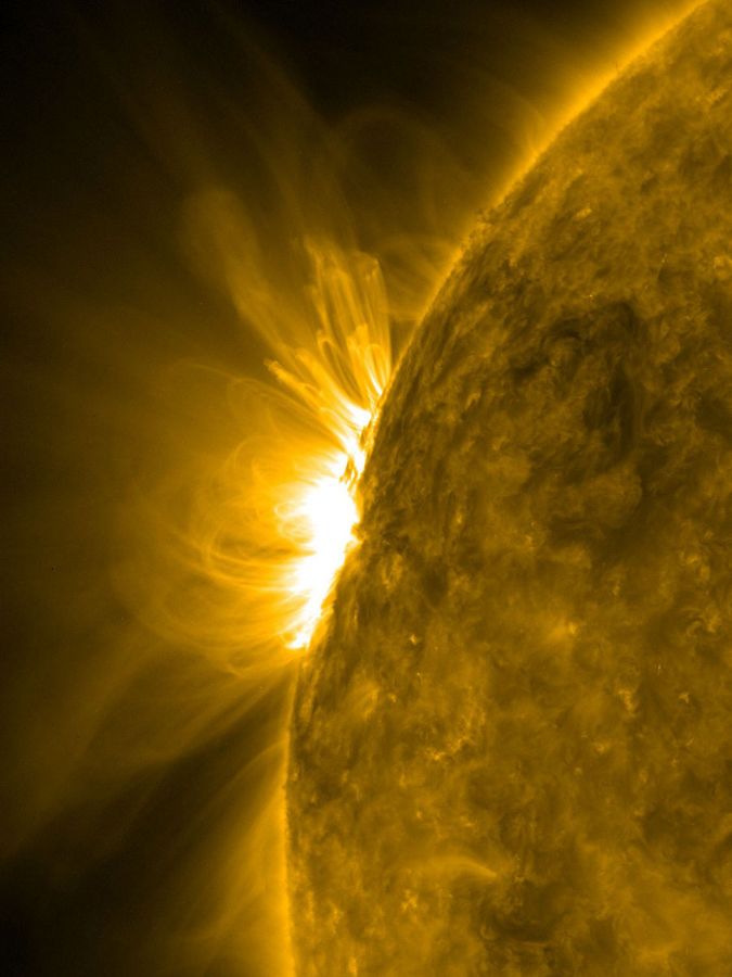Imagens permitem novos estudos sobre o campo magnético do Sol