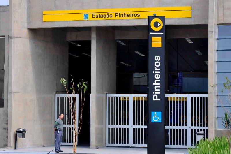 Estação Pinheiros recebeu neste domingo os últimos retoques antes da inauguração