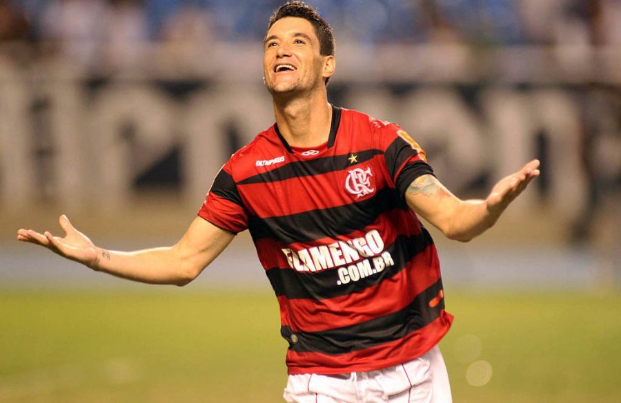 Thiago Neves pode ter que deixar o Flamengo em 2012 / Foto: Mauricio Val/Vipcomm