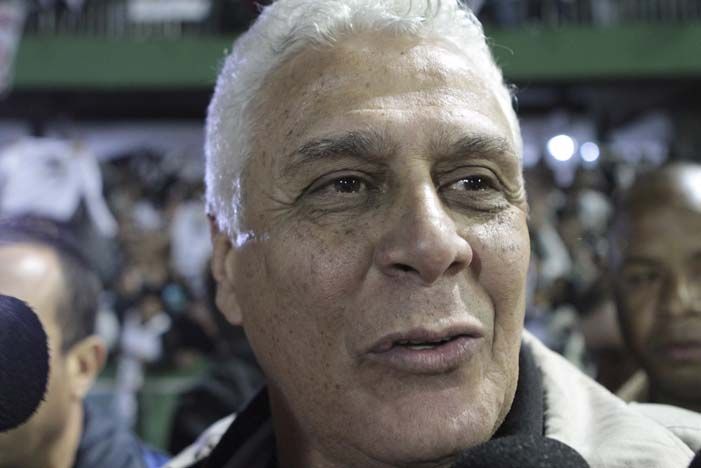 Roberto Dinamite fala em retorno de Ricardo Gomes / Roberto Diziura Jr./AE