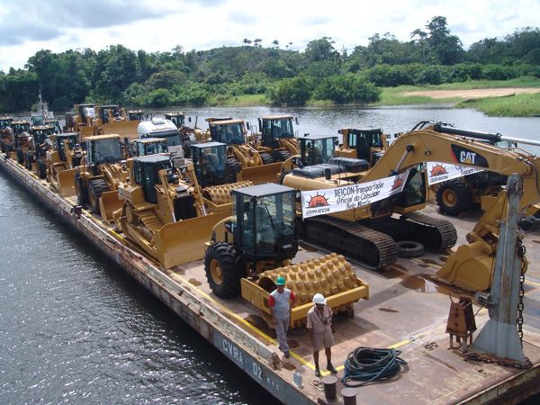 Ao todo, 37 máquinas chegaram hoje para as obras de Belo Monte / Foto: Divulgação/CCBM