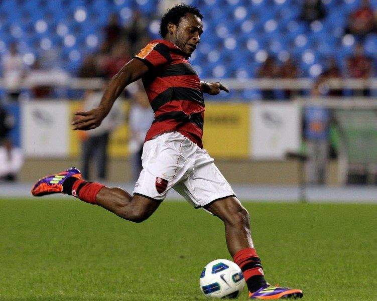 Willians atua na vitória do Flamengo sobre o São Paulo /  Ricardo Ramos/VIPCOMM 