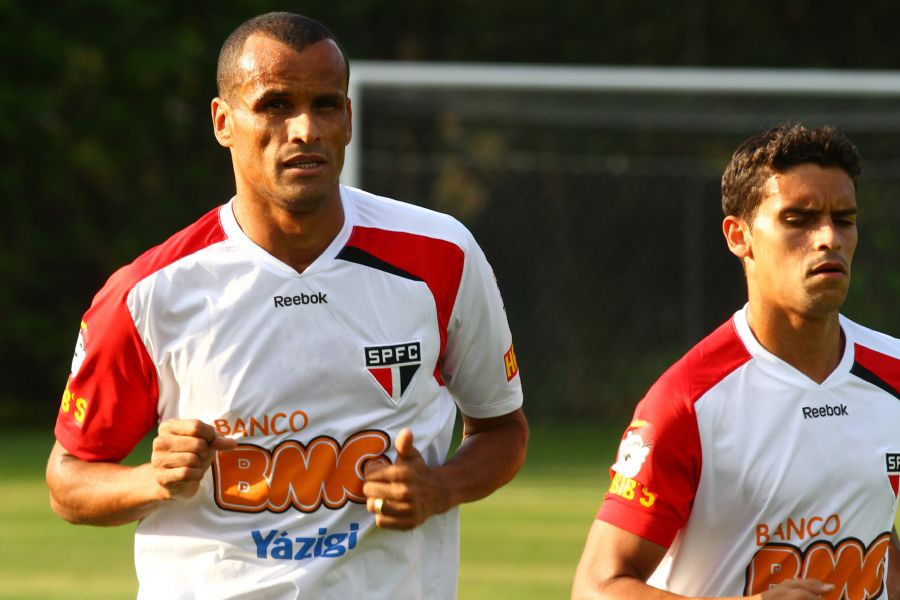 Rivaldo pode ser titular do São Paulo contra o Cruzeiro / Foto: Luiz Pires/Vipcomm
