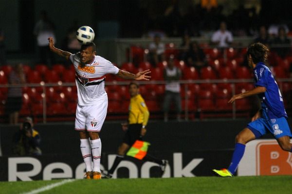 Atacante Luis Fabiano encerrou jejum de gols / Idário Café/Vipcomm