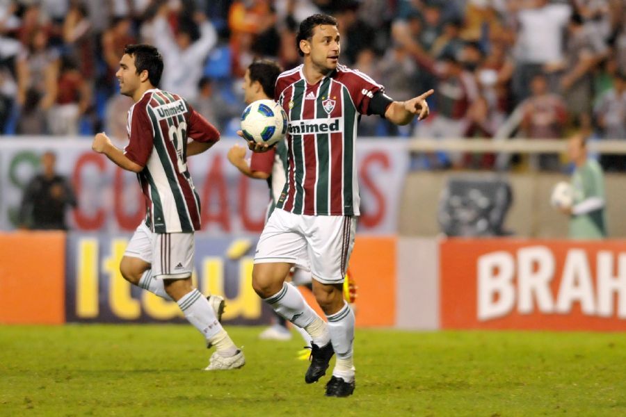 Fred comemora um de seus quatro gols na heroica vitória sobre o Grêmio / Dhavid Normando/Photocamera