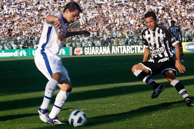 Montillo esta perto de deixar o Cruzeiro / LC Moreira/Futura Press