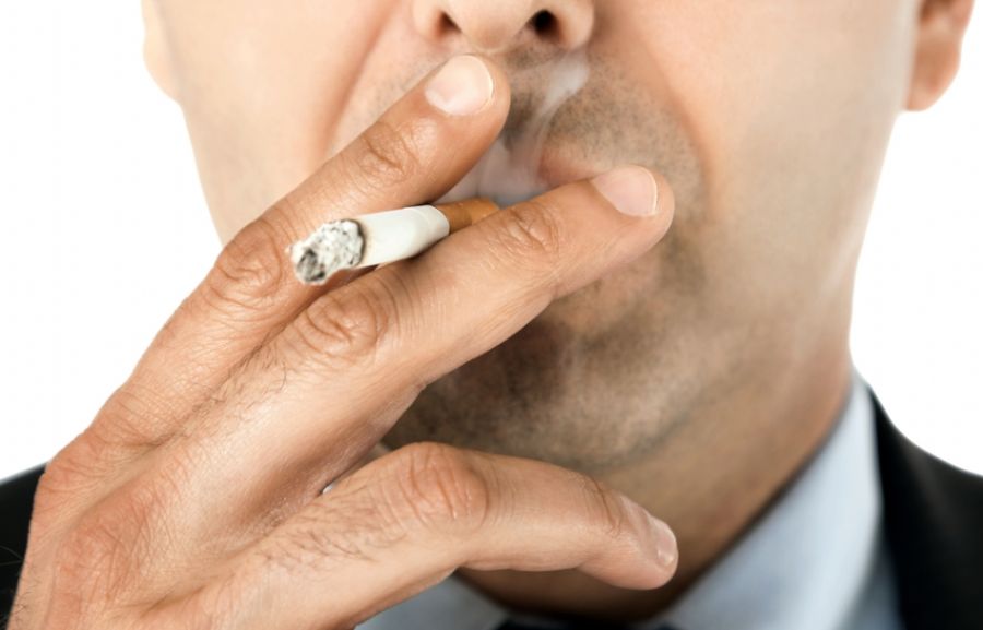 Cigarros com sabor vão sair das prateleiras somente daqui um ano e meio / Shutterstock