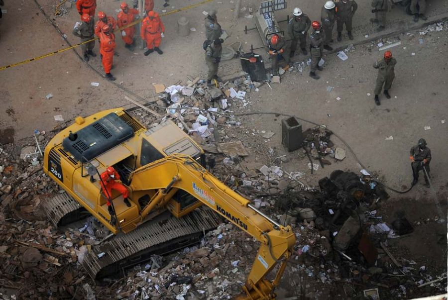 Duas obras vinham sendo realizadas em um dos tr�s edif�cios que desabaram