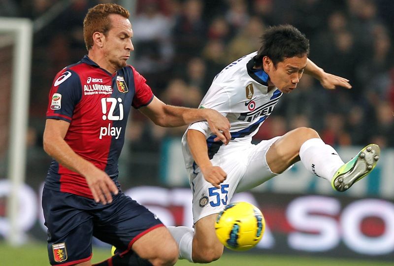 Zé Eduardo pode deixar o Genoa para jogar pelo West Ham /  Fabio Muzzi/AFP