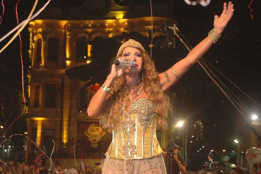 Transmissão tem Ivete e Elba Ramalho