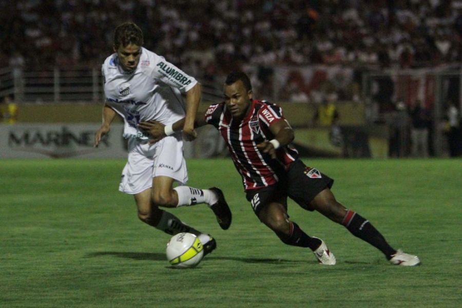 Em jogo eletrizante, São Paulo empata com o Bragantino por 3 a 3