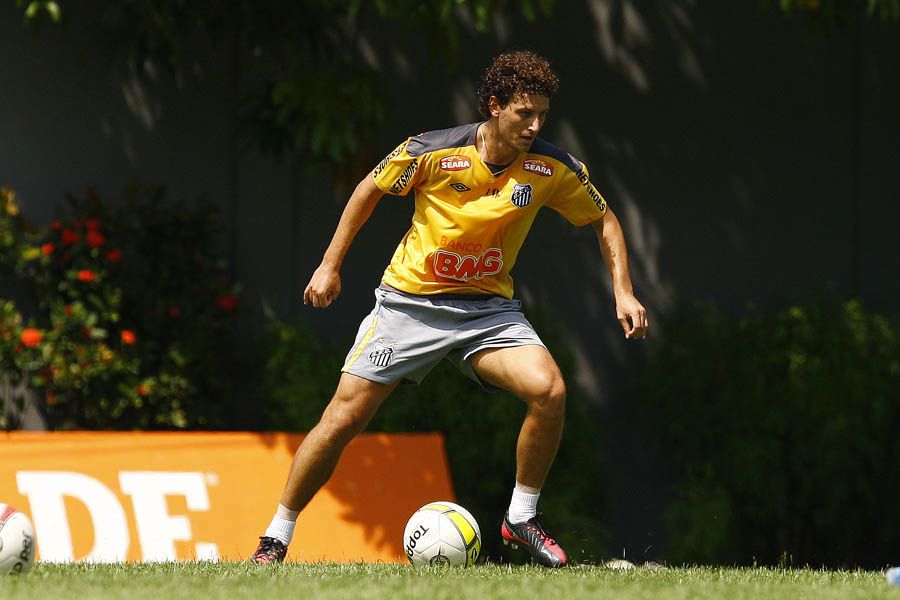 Elano terá nova oportunidade entre os titulares do Santos / Ricardo Saibun/Santos FC