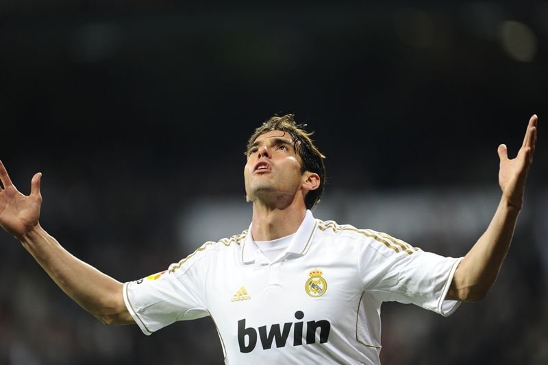 Sem brilhar no Real Madrid, Kaká pode voltar para o Milan / Pierre-Philippe Marcou/AFP
