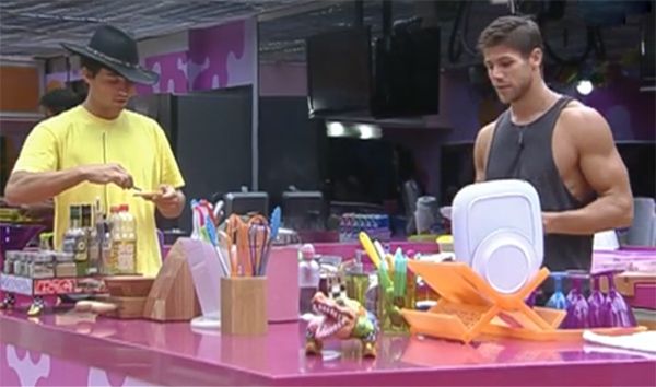 Fael e Jonas brigam nesta quarta-feira / Reprodução/Globo