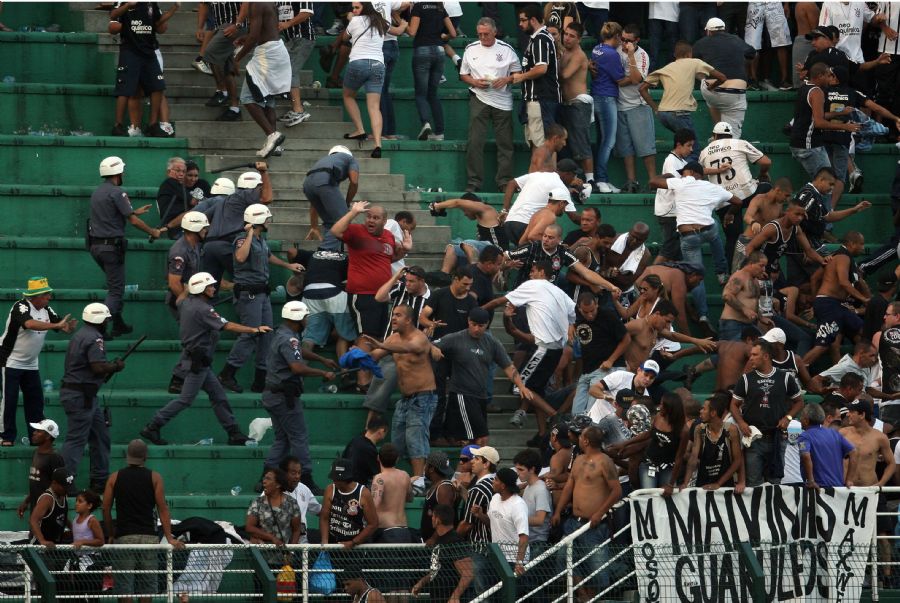 Federação proibiu a entrada da Mancha Alvi Verde e da Gaviões da Fiel nos estádios / JF Diorio/ AE