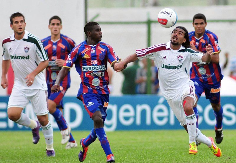 Araujo no duelo do Fluminense contra o Bonsucesso / Agência Photocamera 