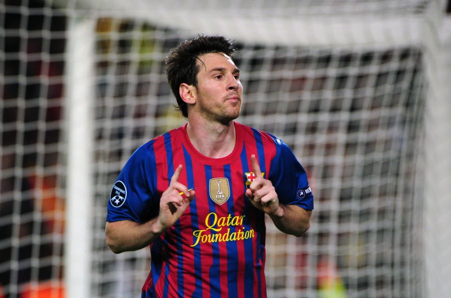 Messi faz dois gols na vitória do Barcelona sobre o Milan nesta quarta-feira / Olivier Morin/AFP 
