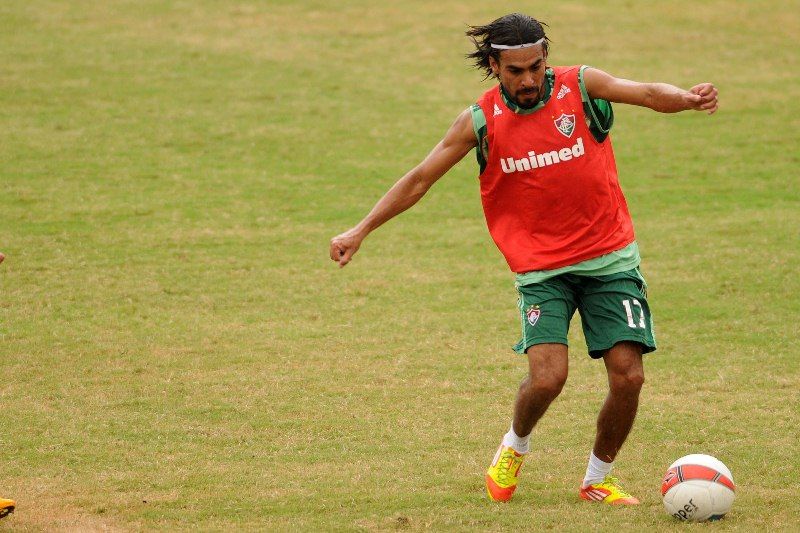 Fluminense empresta atacante Araújo para o Náutico