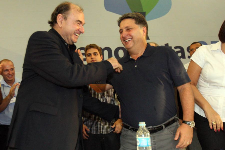 Relembre ex-inimigos que se tornaram aliados
