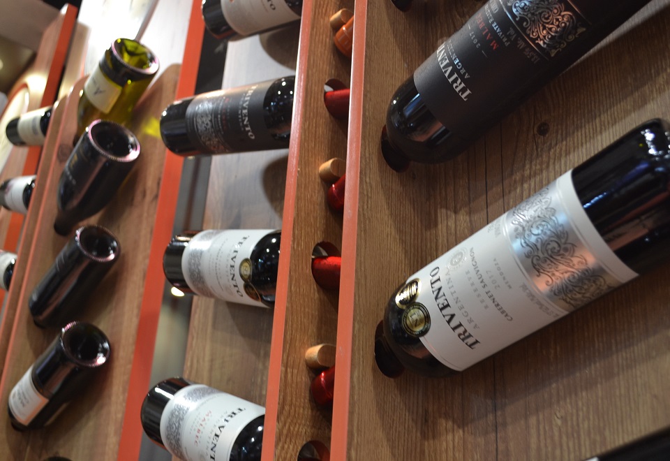 Provino 2019 reúne profissionais de negócios do vinho