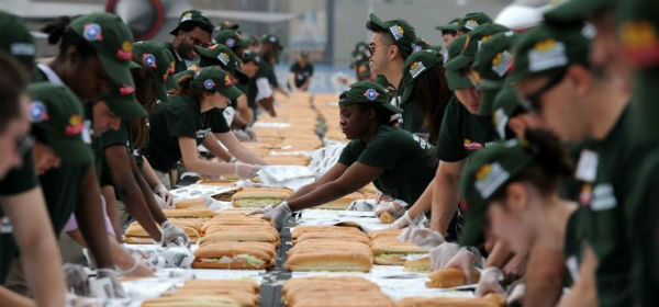 voluntarios sanduiche 600x280.jpg