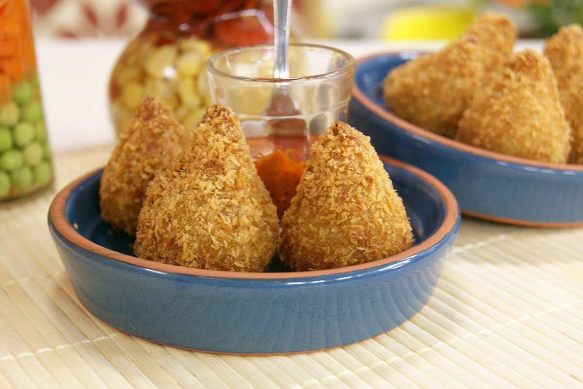 Coxinha de Mandioquinha com Carne Seca e Catupiry | Band Receitas