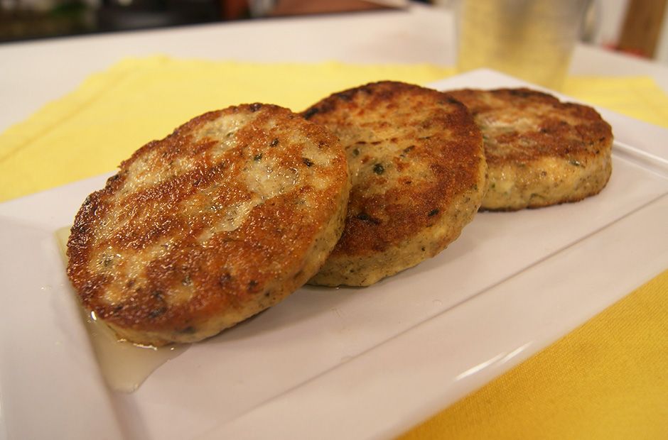 Hambúrguer de Frango com Aveia | Band Receitas