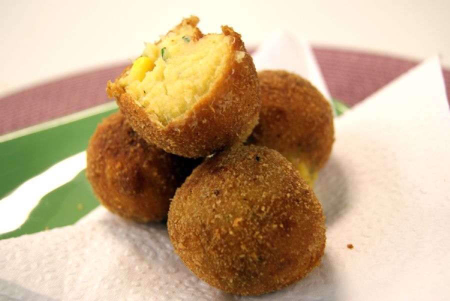 Bolinho de Milho Verde com Queijo | Band Receitas