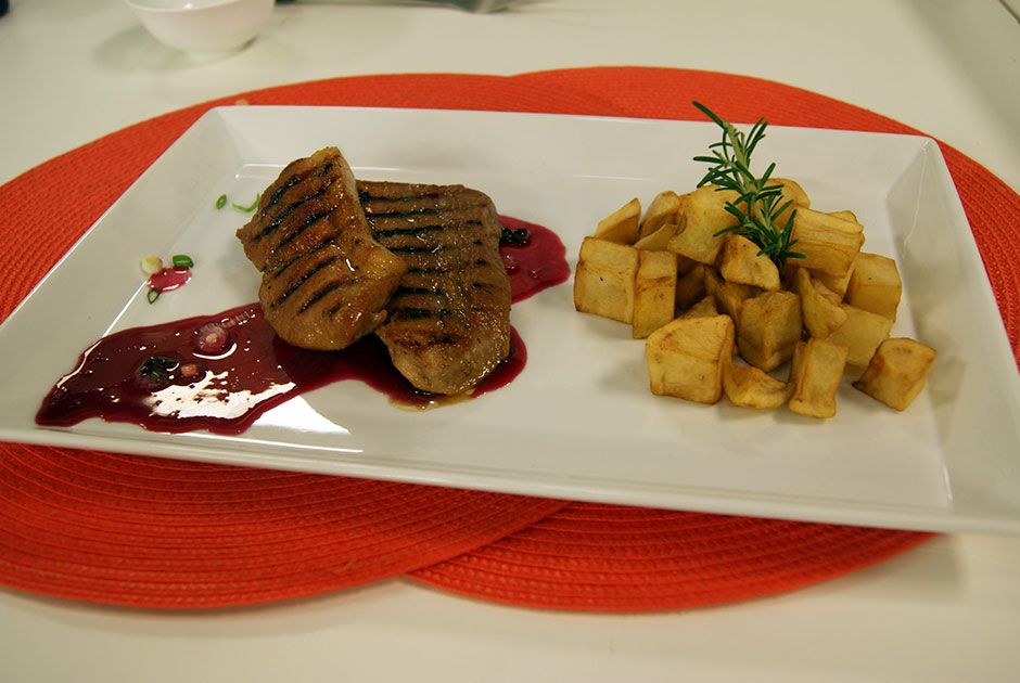 Picanha de Porco com Molho de Jabuticaba | Band Receitas