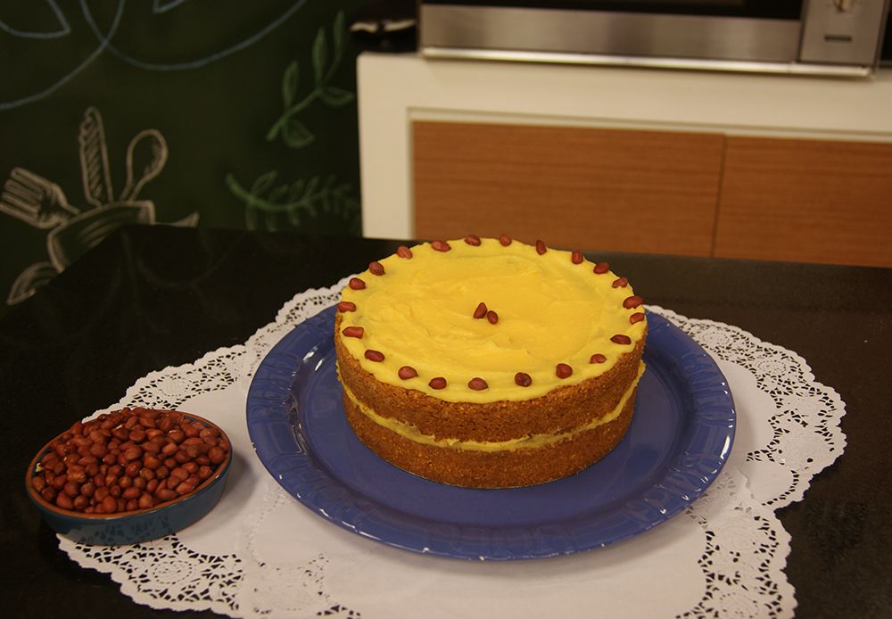 Bolo de Amendoim com Baba de Moça | Band Receitas 