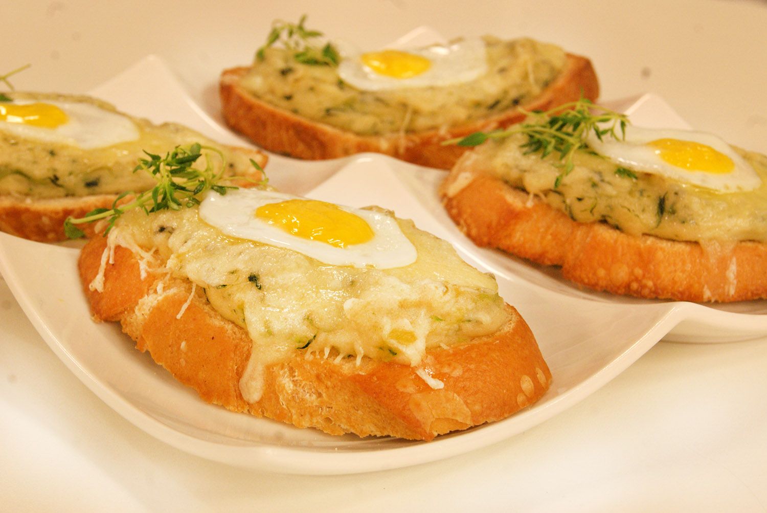 Bruschettas de Espinafre | Band Receitas