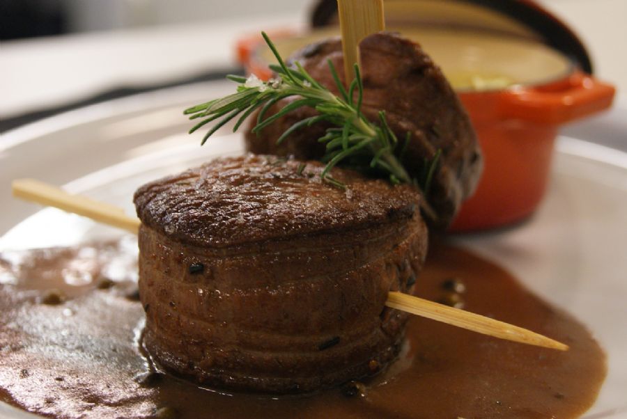 Brochet de Filet Mignon au Poivre | Band Receitas