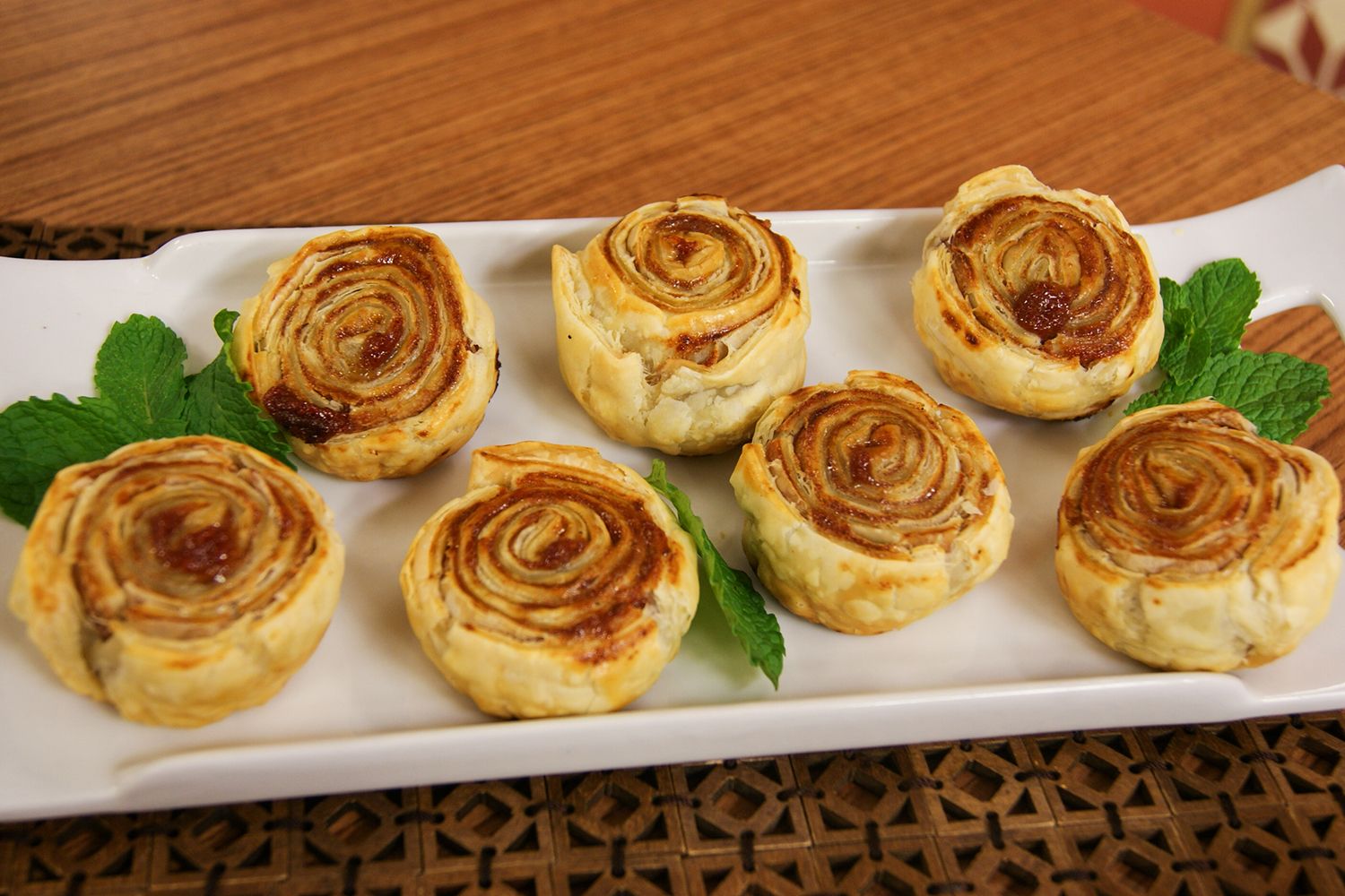 Enroladinhos de Goiabada | Band Receitas