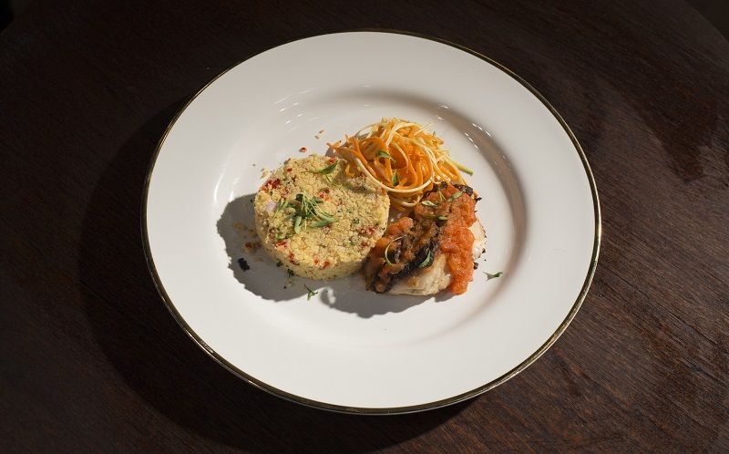 Peixe com farinha d’água e legumes e tapioca com curau de tangerina | Band Receitas